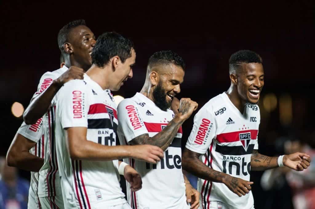 São Paulo vence o Água Santa na estreia do Paulistão 2020