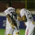 Tricolor volta a vencer com gol de Bruno Alves