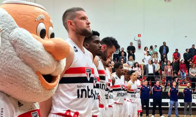 equipe de basquete do São Paulo