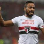Álvaro Pereira diz que quer encerrar a carreira no São Paulo