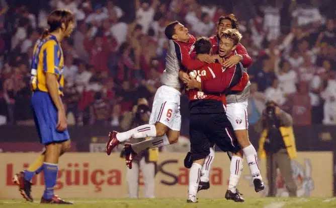 São Paulo e Rosário Central - Libertadores de 2004