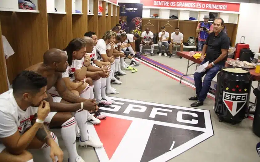 Pela Copa do Brasil de futebol máster, São Paulo é goleado pelo Flamengo