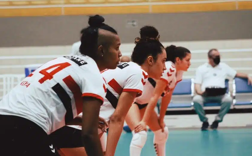 São Paulo-Barueri e Osasco fazem o primeiro jogo da semifinal do Campeonato Paulista de Vôlei Feminino