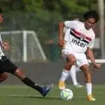 Pelo BR Sub-17, o SPFC venceu o Santos de virada