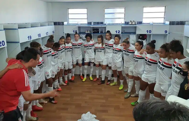 São Paulo vence por 1x0, mas não avança no BR Feminino