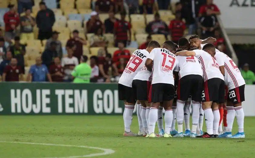 SPFC e Flamengo se enfrentam pelo Brasileirão no Maracanã