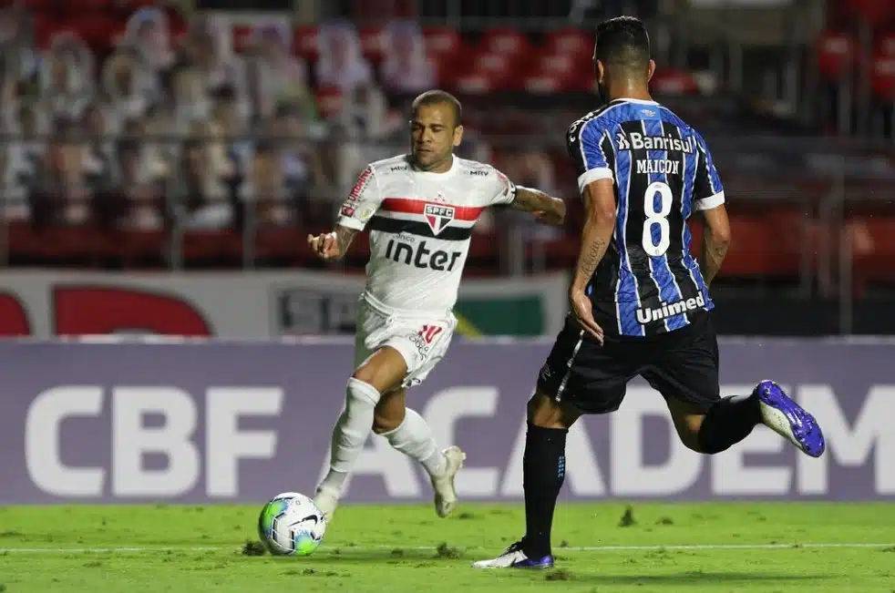 São Paulo e Grêmio se enfrentam nas semifinais da Copa do Brasil
