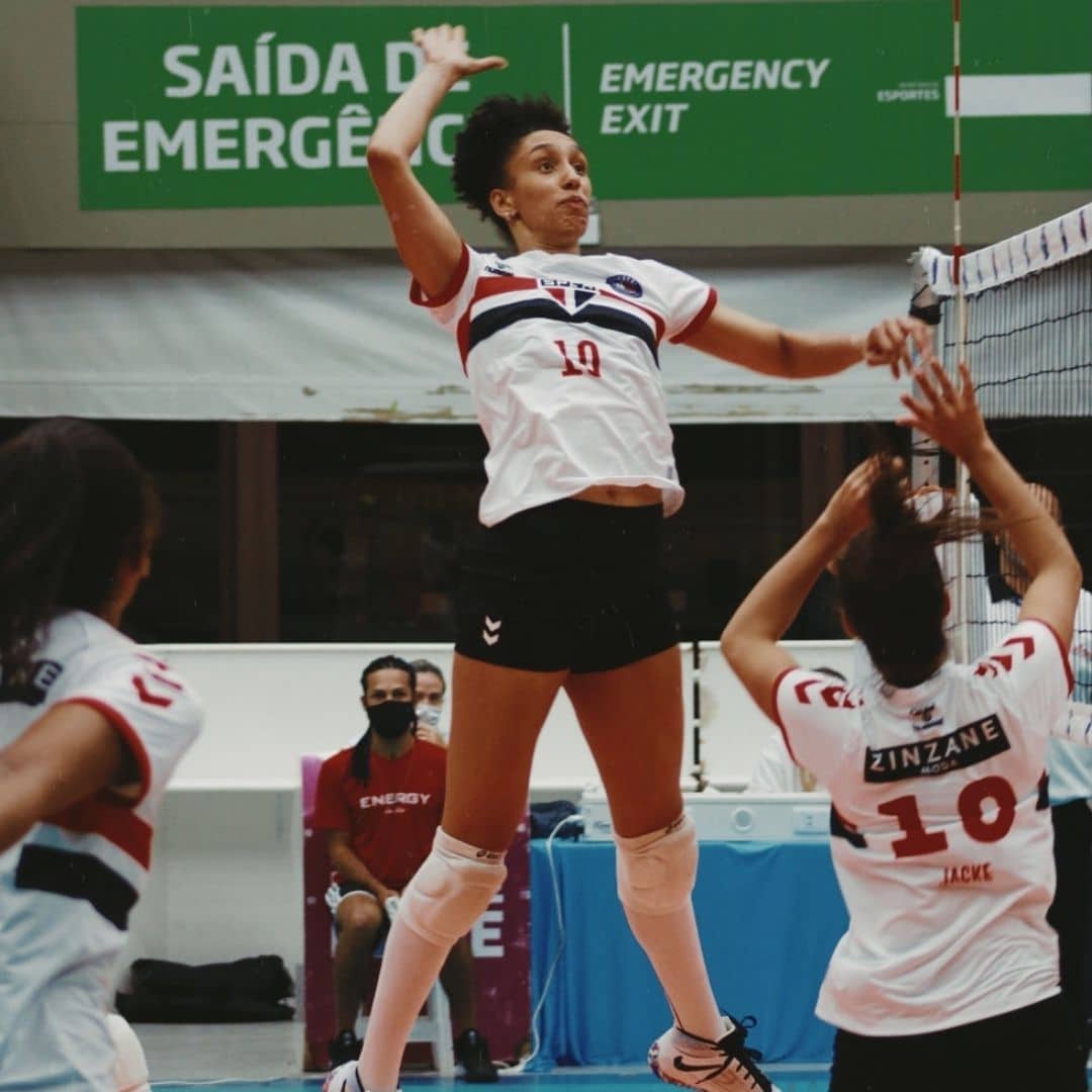 O São Paulo/Barueri venceu o Curitiba na Superliga Feminina de Vôlei