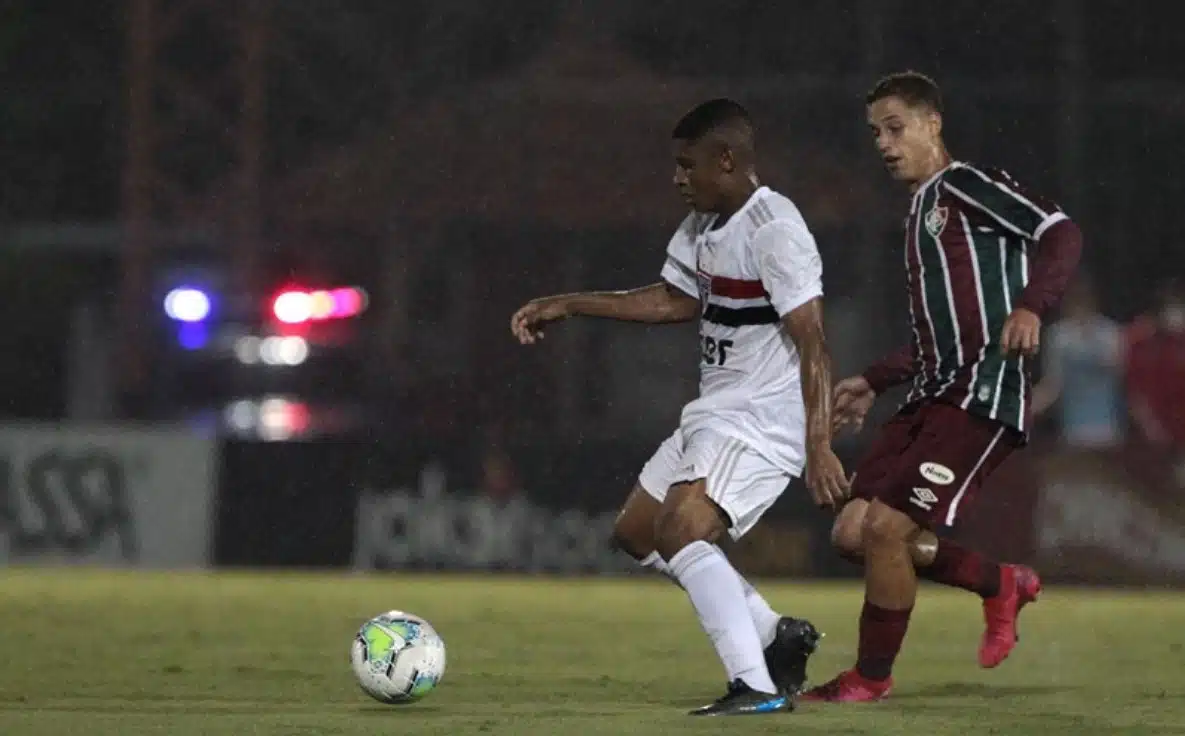 São Paulo e Fluminense empataram no primeiro jogo na final da Copa do Brasil Sub-17