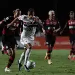 O São Paulo venceu o Flamengo por 2x1 no Morumbi