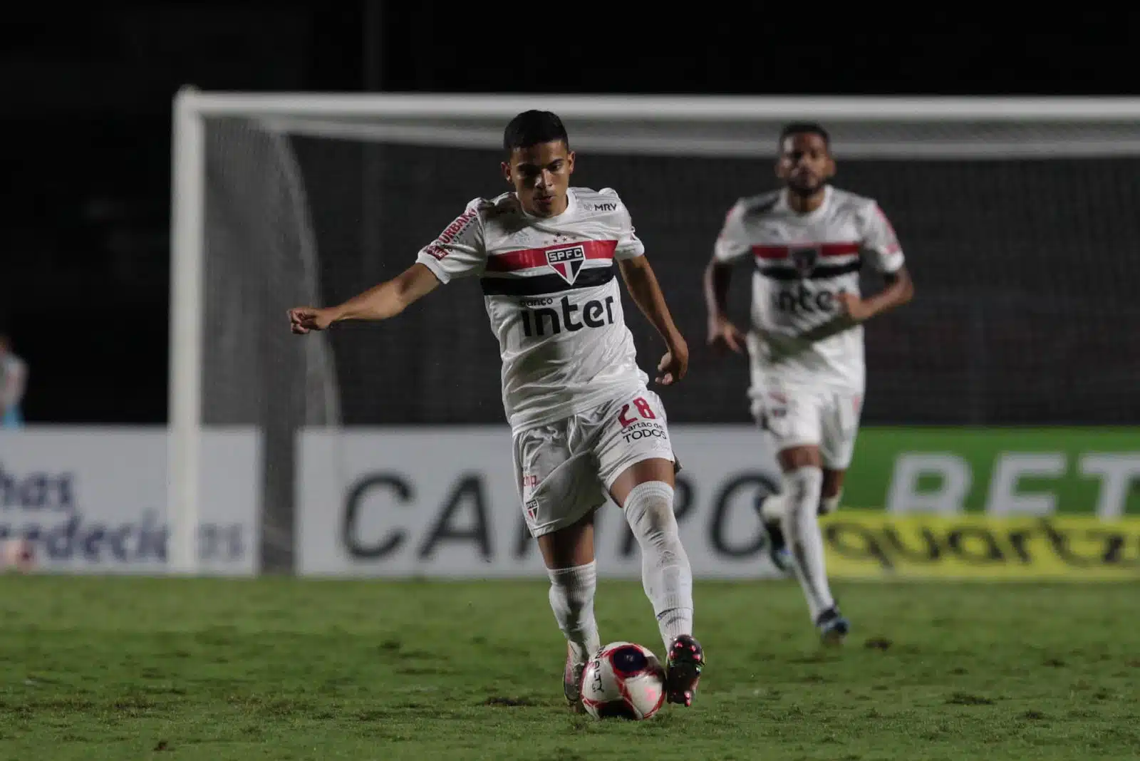 Ex-atacante do São Paulo está próximo de ser anunciado como reforço do Cruzeiro
