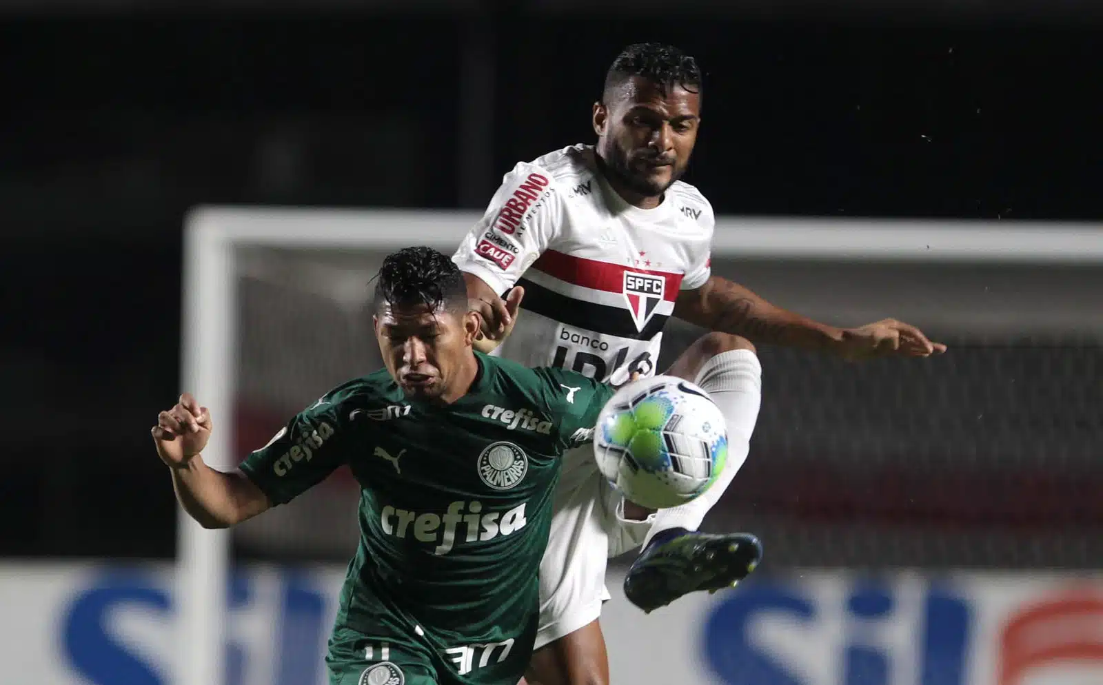 Palmeiras x São Paulo: desfalques, prováveis escalações e onde assistir