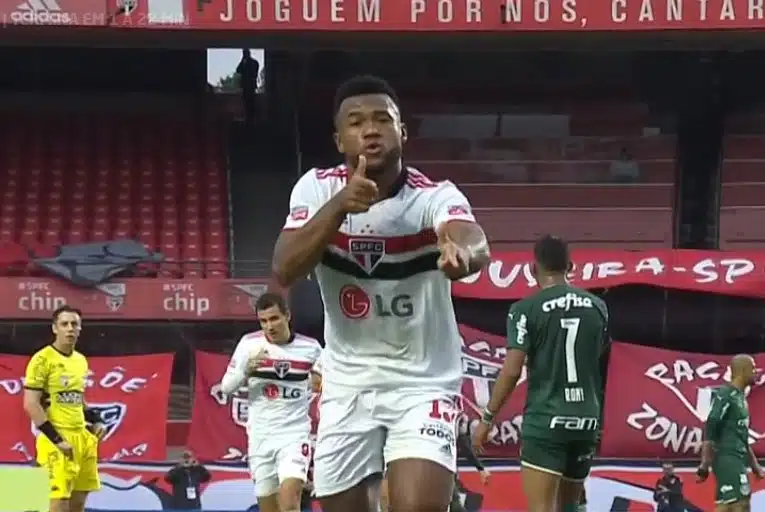 São Paulo sofre com elenco curto e a falta de Luan no meio campo