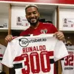 Reinaldo: "Ganhando títulos o jogador acaba entrando para a história"