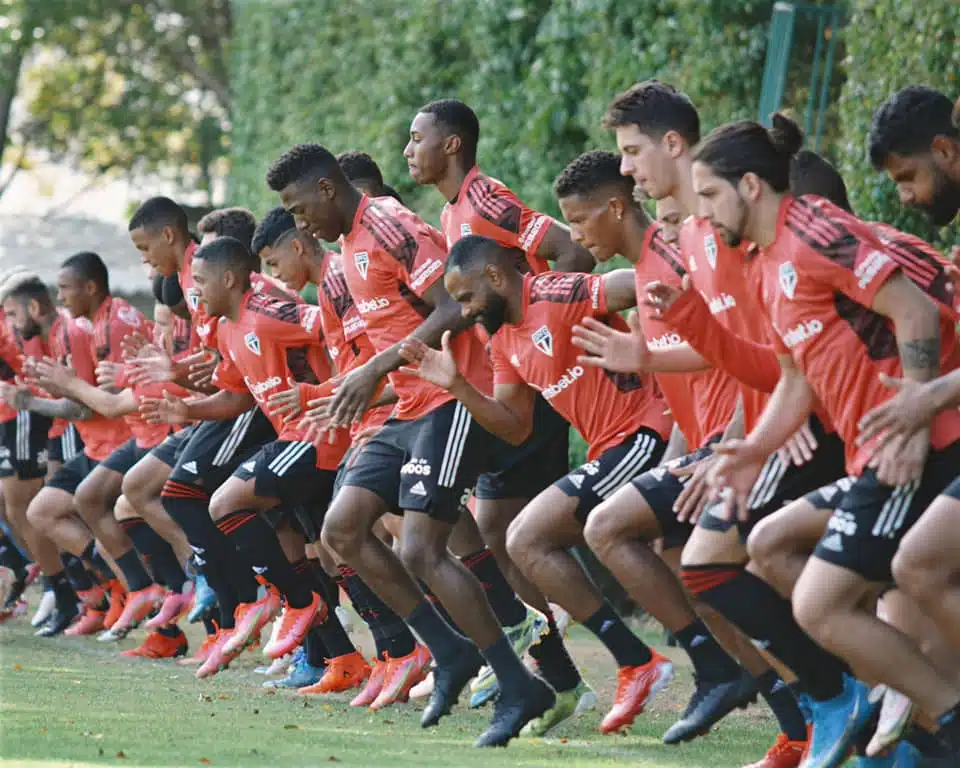 Depois de 43 jogos em 142 dias, São Paulo terá 14 dias de treinamento
