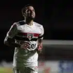 Daniel Alves e o São Paulo chegam a um acordo e contrato é rescindido