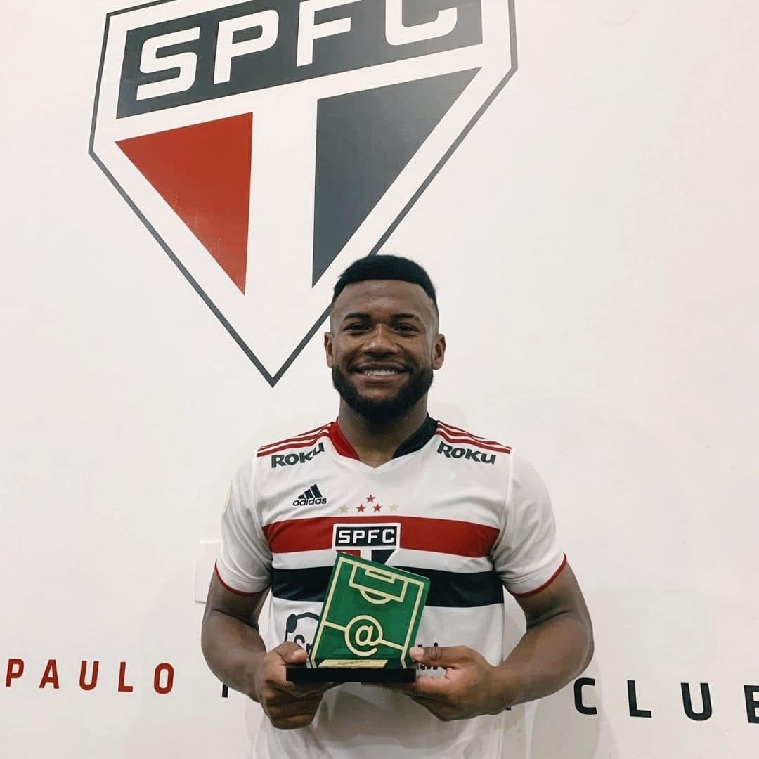 Luan: "O São Paulo é maior do que qualquer jogador"