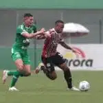 Empate com a Chapecoense escancara dificuldade do São Paulo em "segurar" resultado