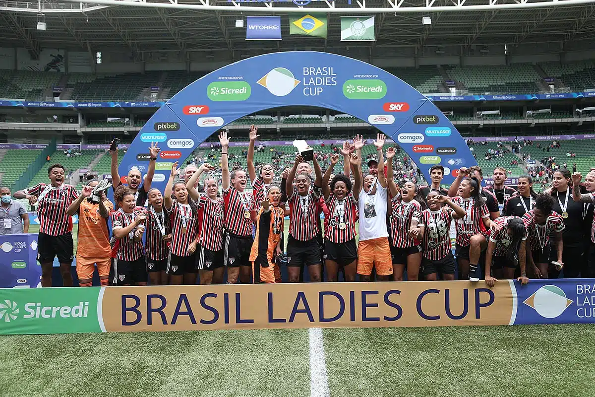 Confira os bastidores do título da Brasil Ladie Cup