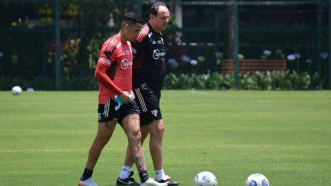 Rogério Ceni avalia Luciano após retorno de lesão