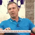 "O SPFC não pode esperar o Douglas Costa resolver se quer jogar no clube", afirma Velloso