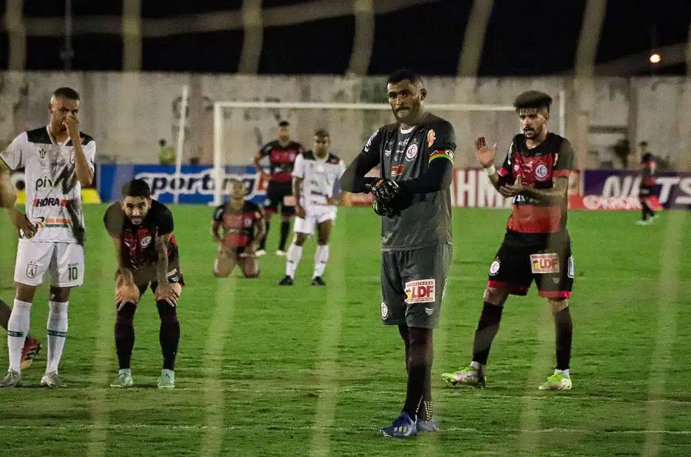 Conheça o Campinense, adversário do São Paulo na Copa do Brasil