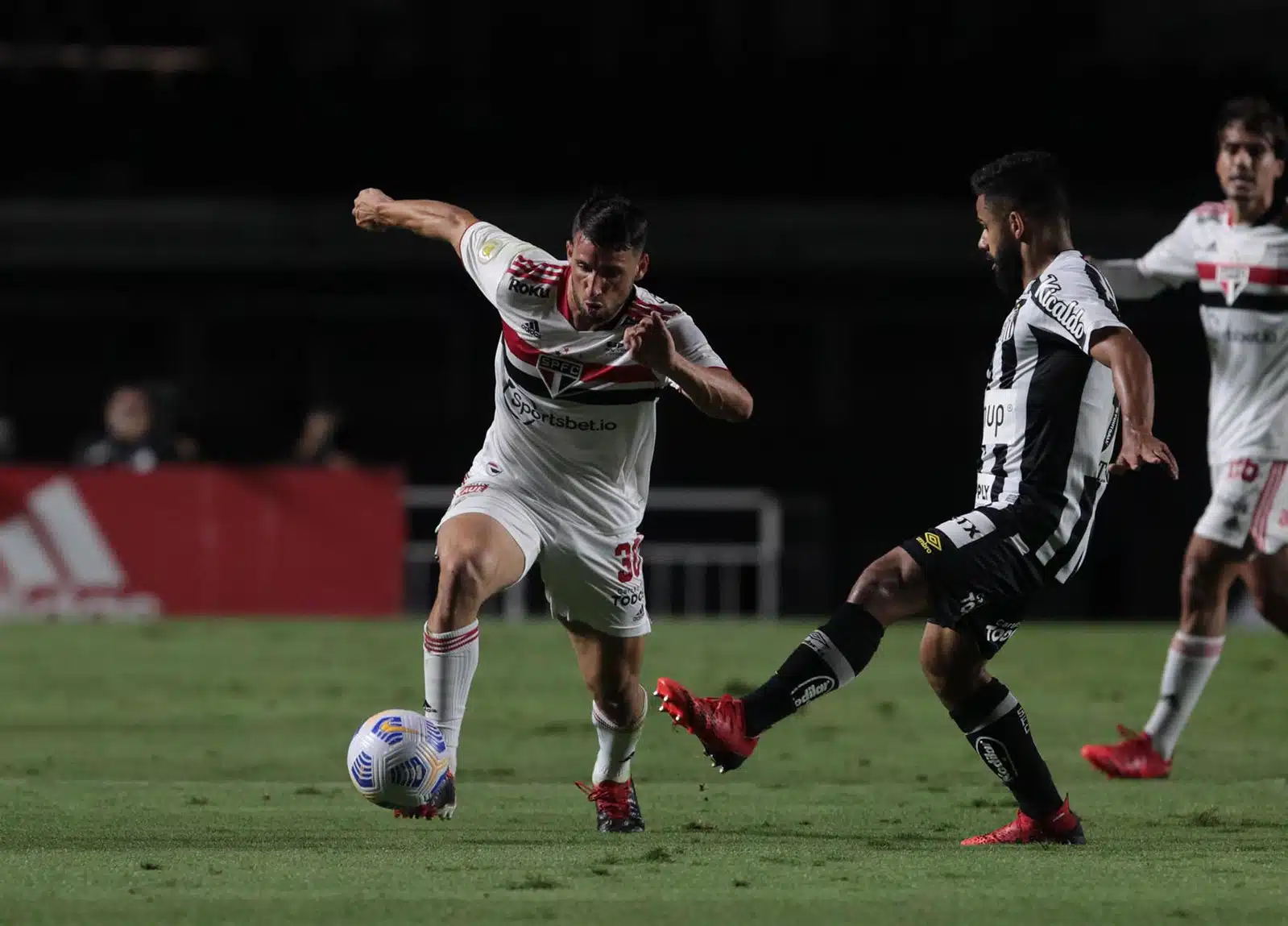 Confira onde assistir ao clássico entre Santos e São Paulo pela fase de grupos do Paulistão 2022
