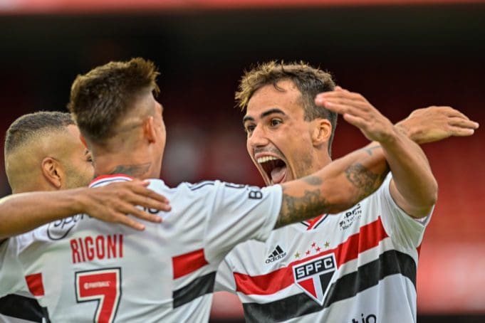 Confira os bastidores da vitória do São Paulo sobre o Botafogo-SP