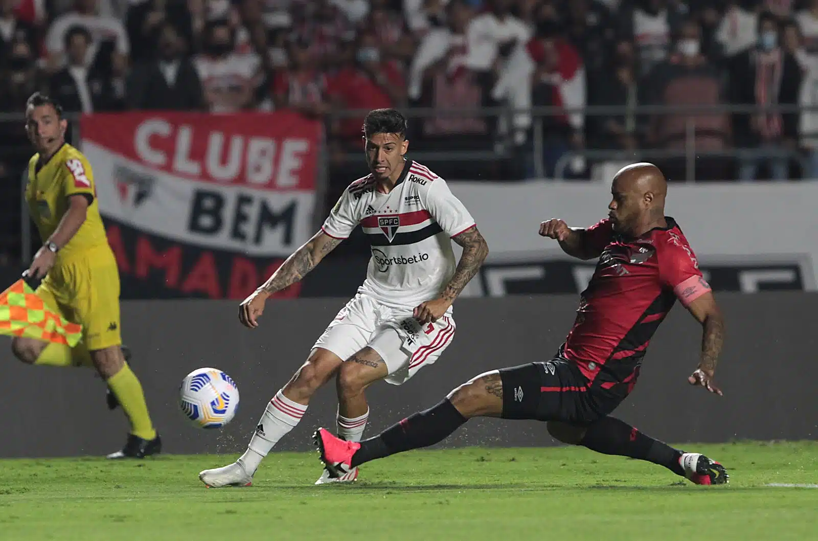 Athletico Paranaense tem desfalques importantes para o jogo contra o São Paulo