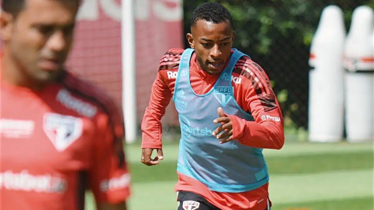 Em preparação para enfrentar o Flamengo, São Paulo treina no feriado