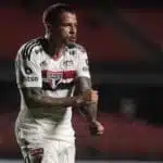 Diego Costa supera críticas no São Paulo