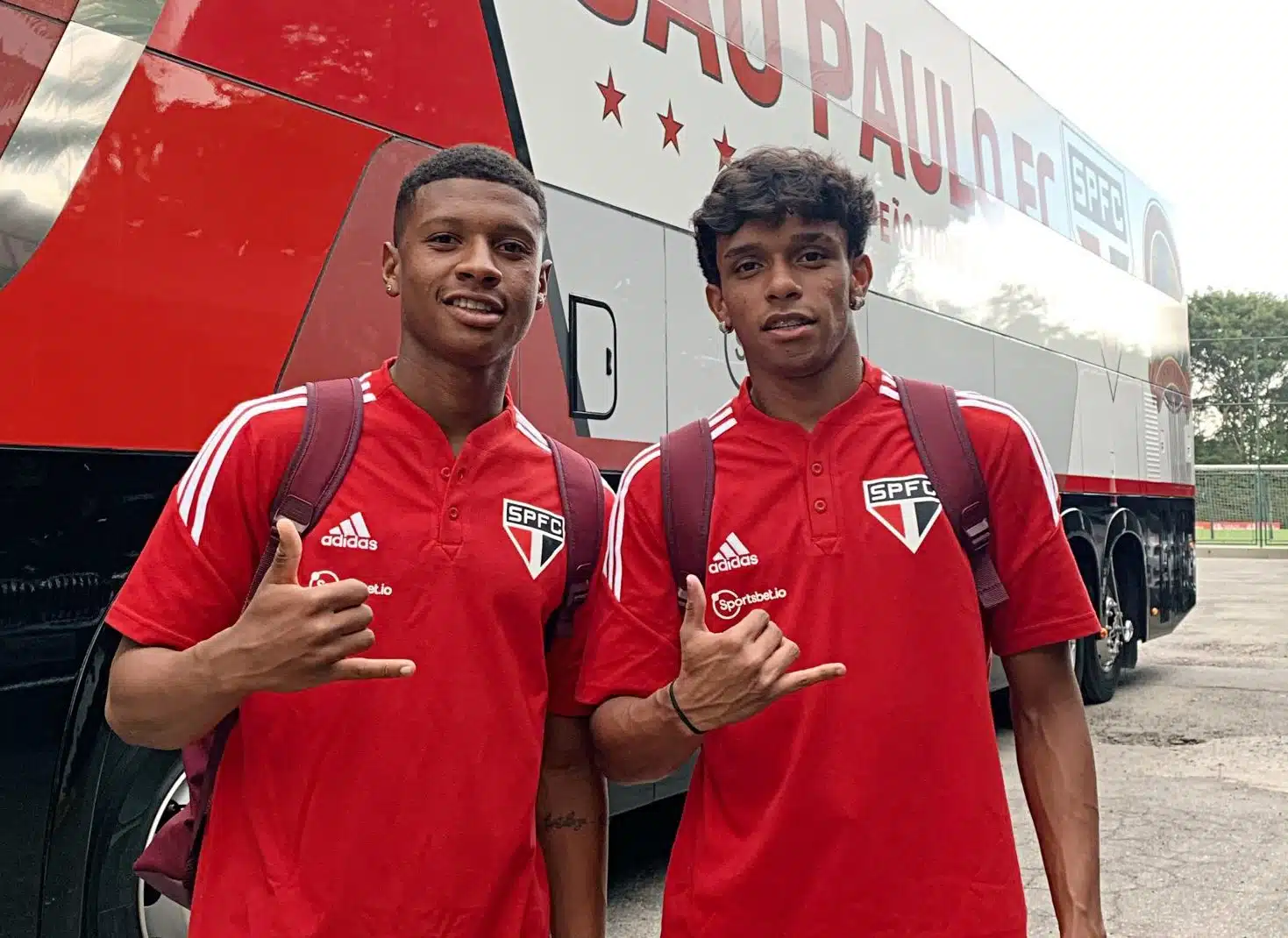 São Paulo relaciona pela primeira vez dois atletas