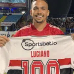 Luciano completa 100 jogos pelo São Paulo; veja os números do atacante