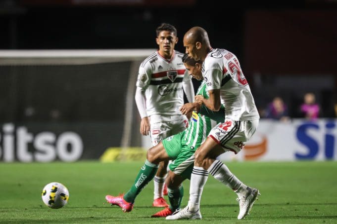 São Paulo fica no empate sem gols com o Juventude no Morumbi