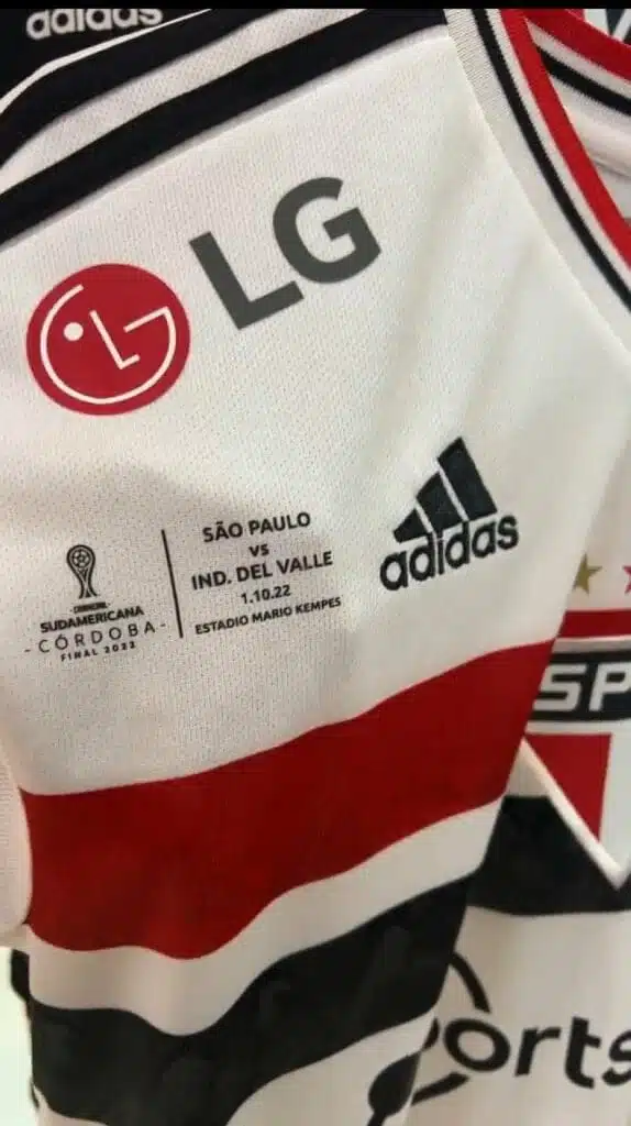 Veja foto da camisa que o São Paulo usará na final da Sul-Americana
