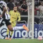 Goleiro do Galo encara jogo contra o São Paulo como uma final