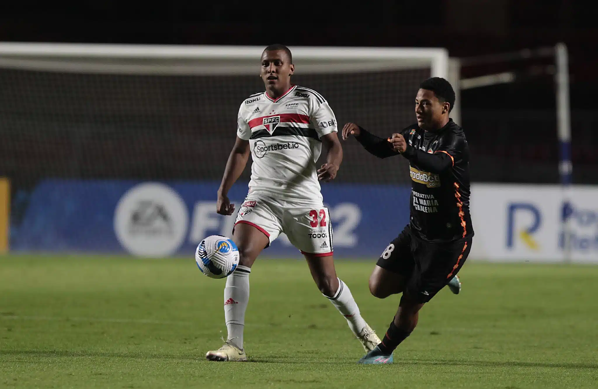 Luizão impõe condição a clube inglês para deixar o São Paulo