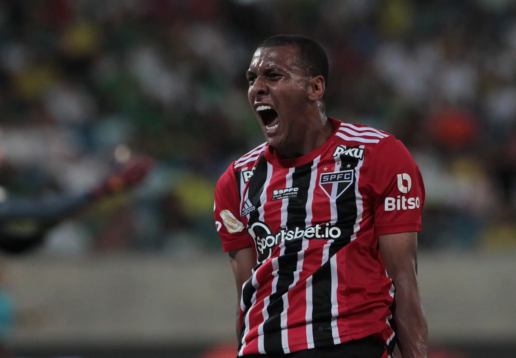 Luizão pode deixar o São Paulo antes do término do contrato; entenda a situação