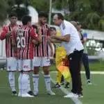 Gabriel Neves deve ser utilizado por Ceni em outra posição nesta temporada