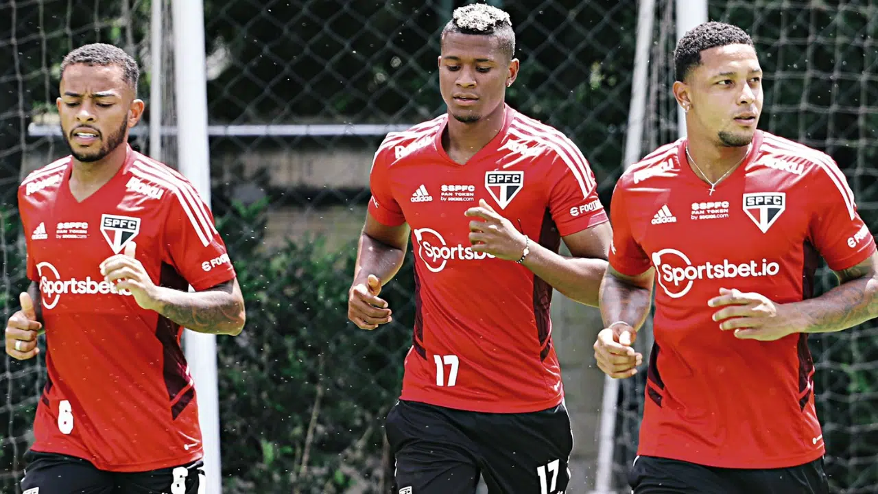 São Paulo tem mais de dez desfalques para jogo contra o São Bento