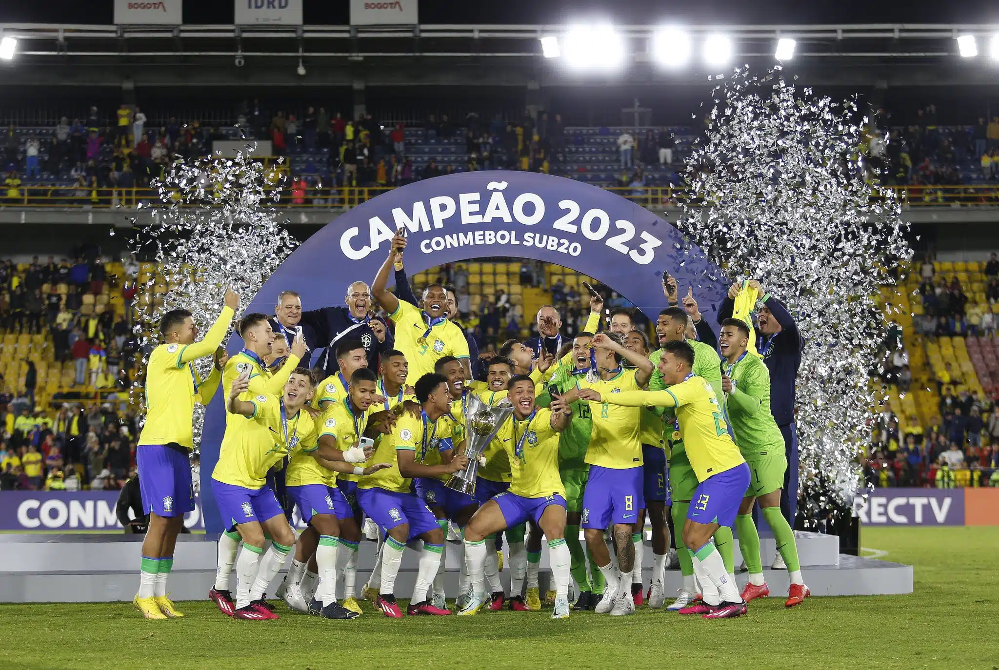Lateral do São Paulo conquista o Sul-Americano Sub-20 com a Seleção Brasileira