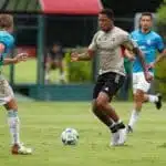 São Paulo vence Coritiba em jogo-treino no CT da Barra Funda; veja fotos