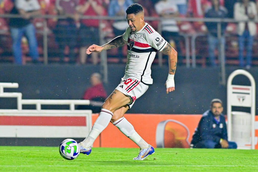 Luciano do São Paulo FC durante partida entre São Paulo FC x Ituano válida pelas terceira rodada  da Copa do Brasil e realizada no Estádio do Morumbi em São Paulo, SP.