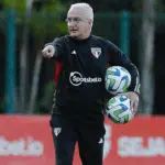Dorival Júnior promove o retorno de Luan ao time titular do São Paulo; veja a escalação