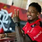 Na mira do São Paulo: confira os números de Marinho pelo Flamengo