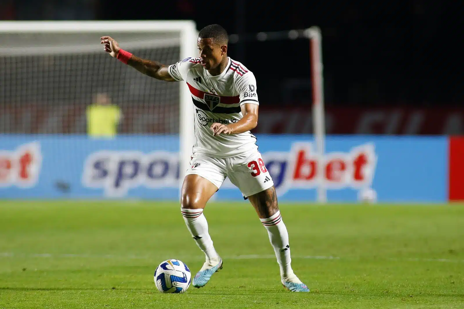 Caio Paulista cita jogador do Fluminense para o São Paulo ter atenção