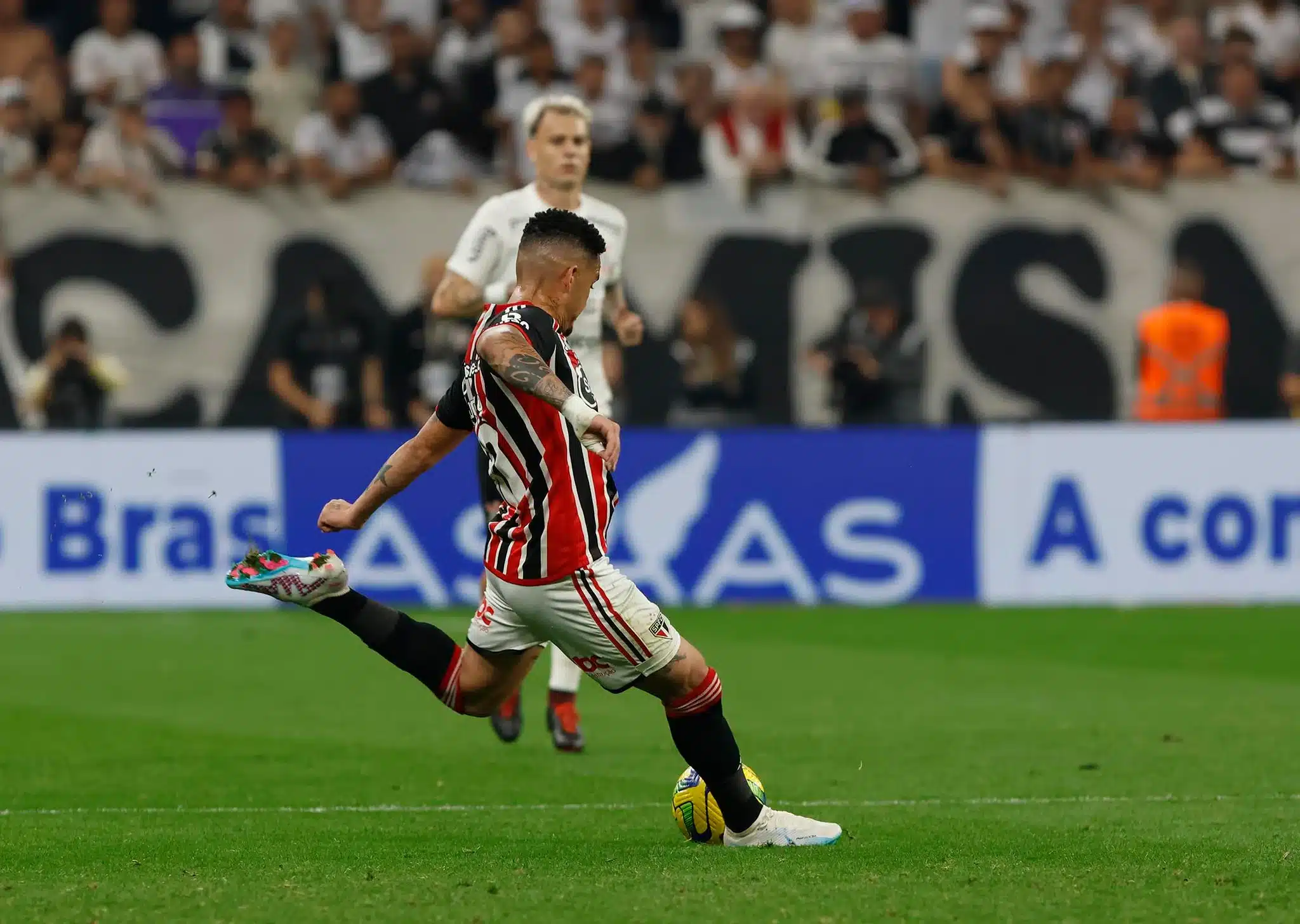 Desfalque importante: Luciano não disputará jogo de volta contra o Corinthians