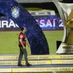 Parte da diretoria do Flamengo defende a saída de Sampaoli