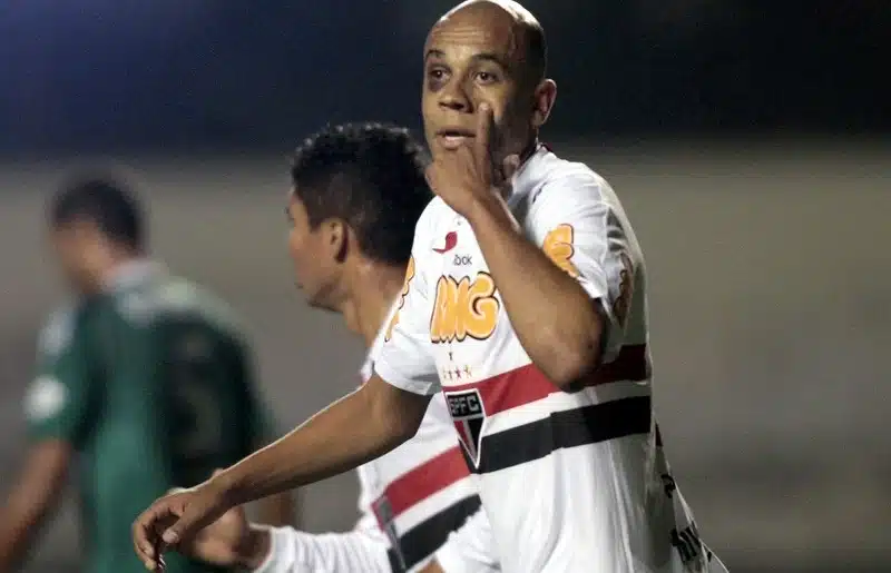 Ex-zagueiro do São Paulo explica treta com ídolo do Palmeiras