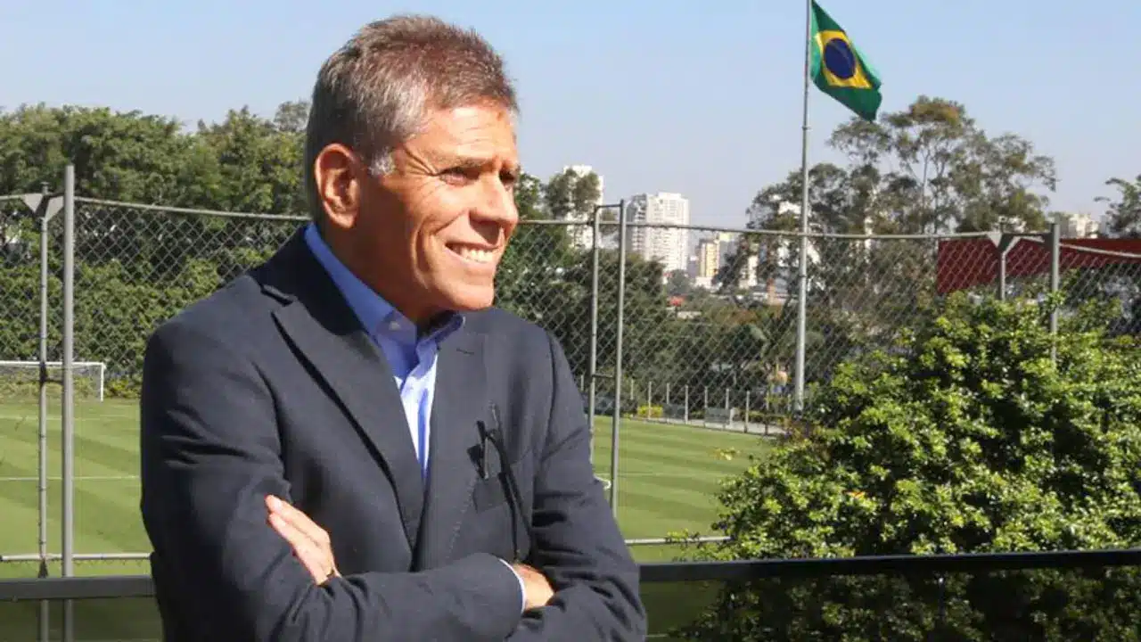 Ex-técnico do São Paulo assume como diretor técnico do Cruzeiro